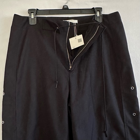 NWT Oak and Fort Women’s Parachute Pants Wide Leg High Rise Black Size 10 - Picture 6 of 13